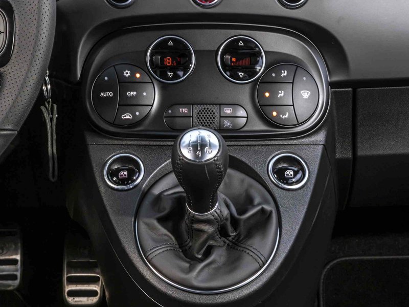 Früh hochschalten spart Sprit. (Foto: Fiat)